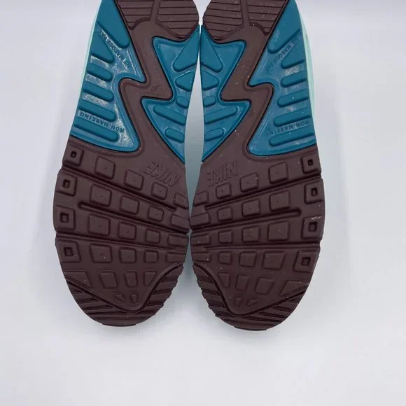 Nike Air Max 90 LTR White / Green Womens Shoes - Picture 6 of 8